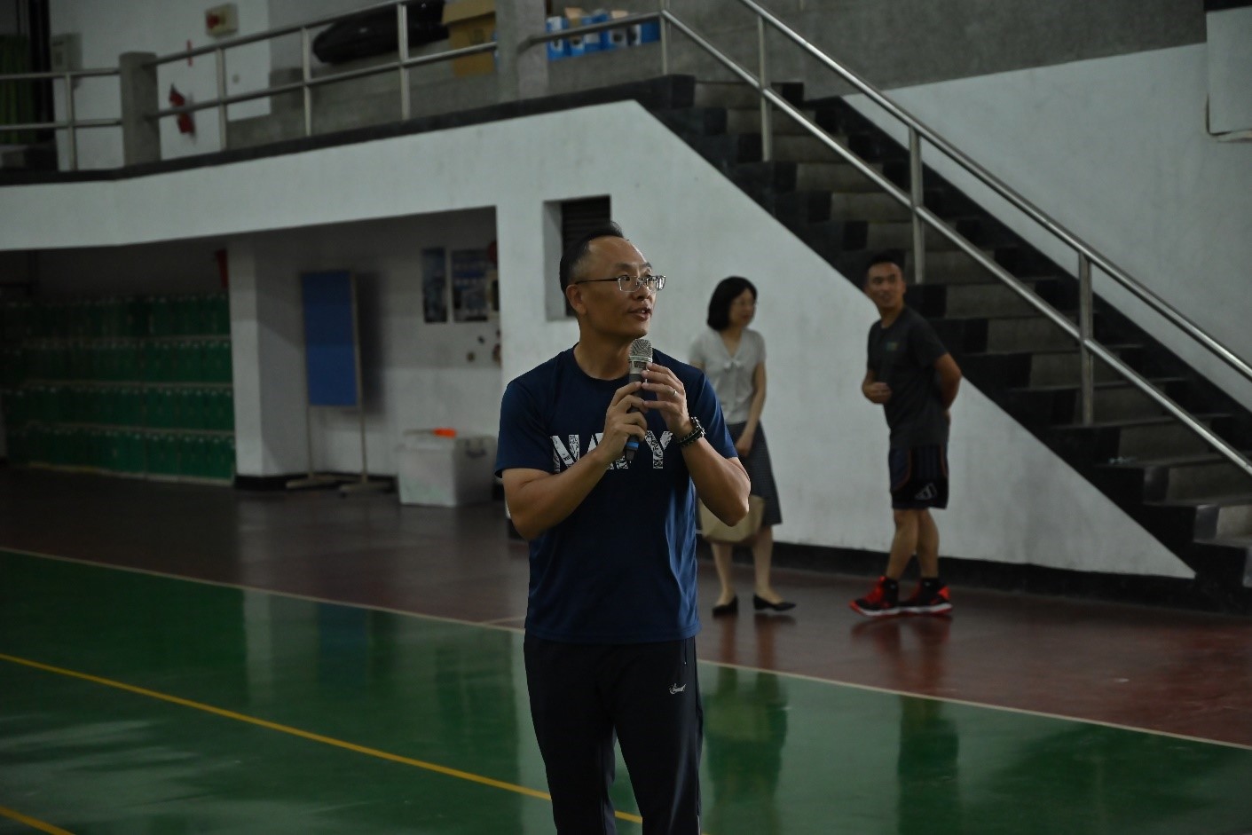 本校校長劉少將於比賽開始前勉勵全體球員。.jpg
