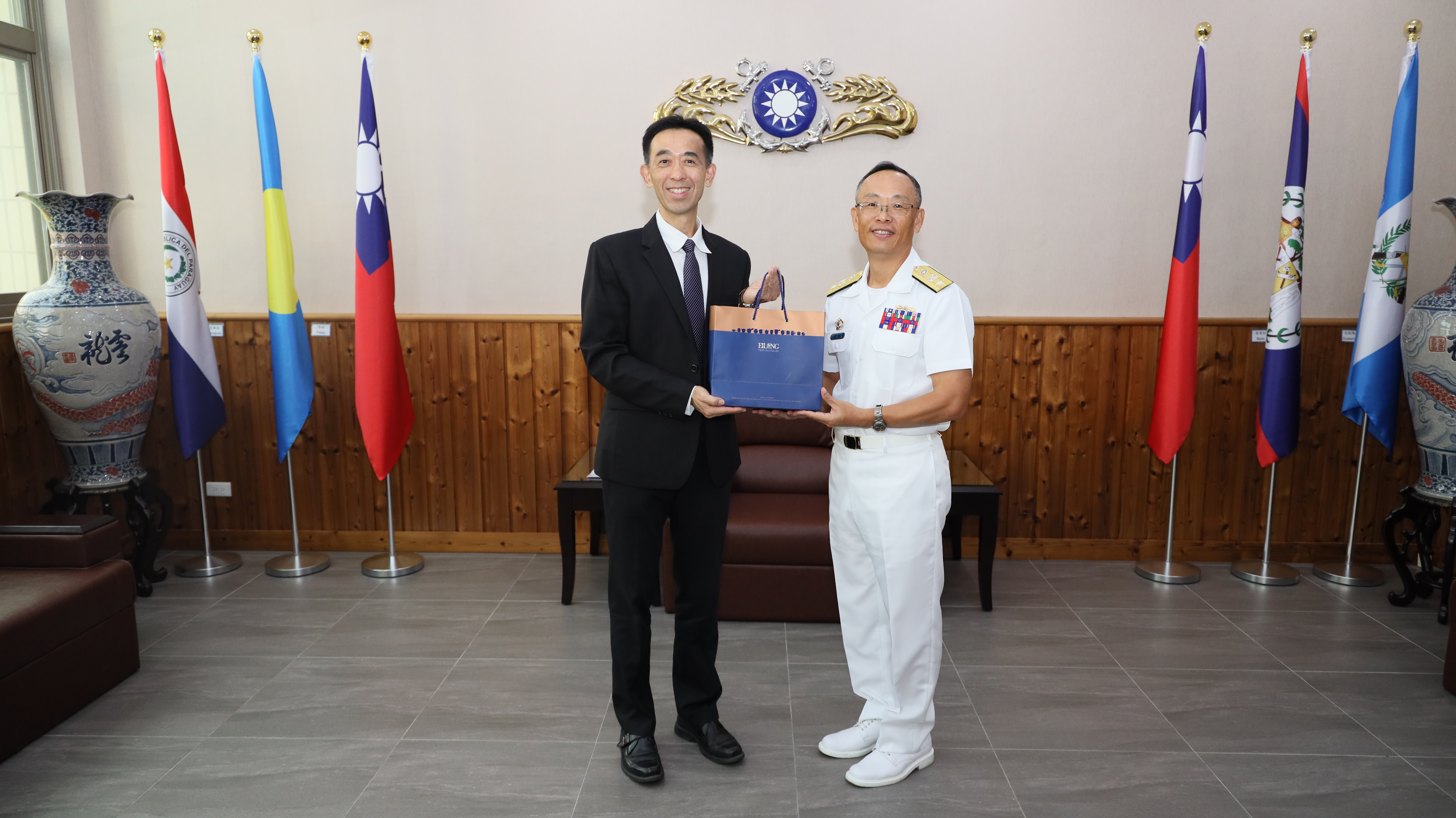 The General Education Center of R.O.C. Naval Academy (ROCNA) held a Series of Activities to Celebrate the 76th Anniversary